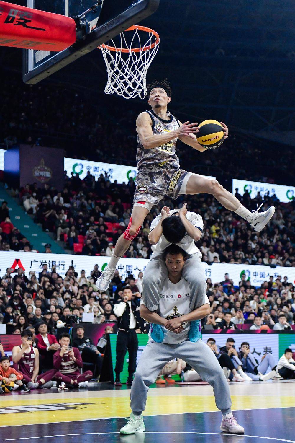 开云APP-包含新星崭露头角，助力中国青年篮球队夺冠的词条