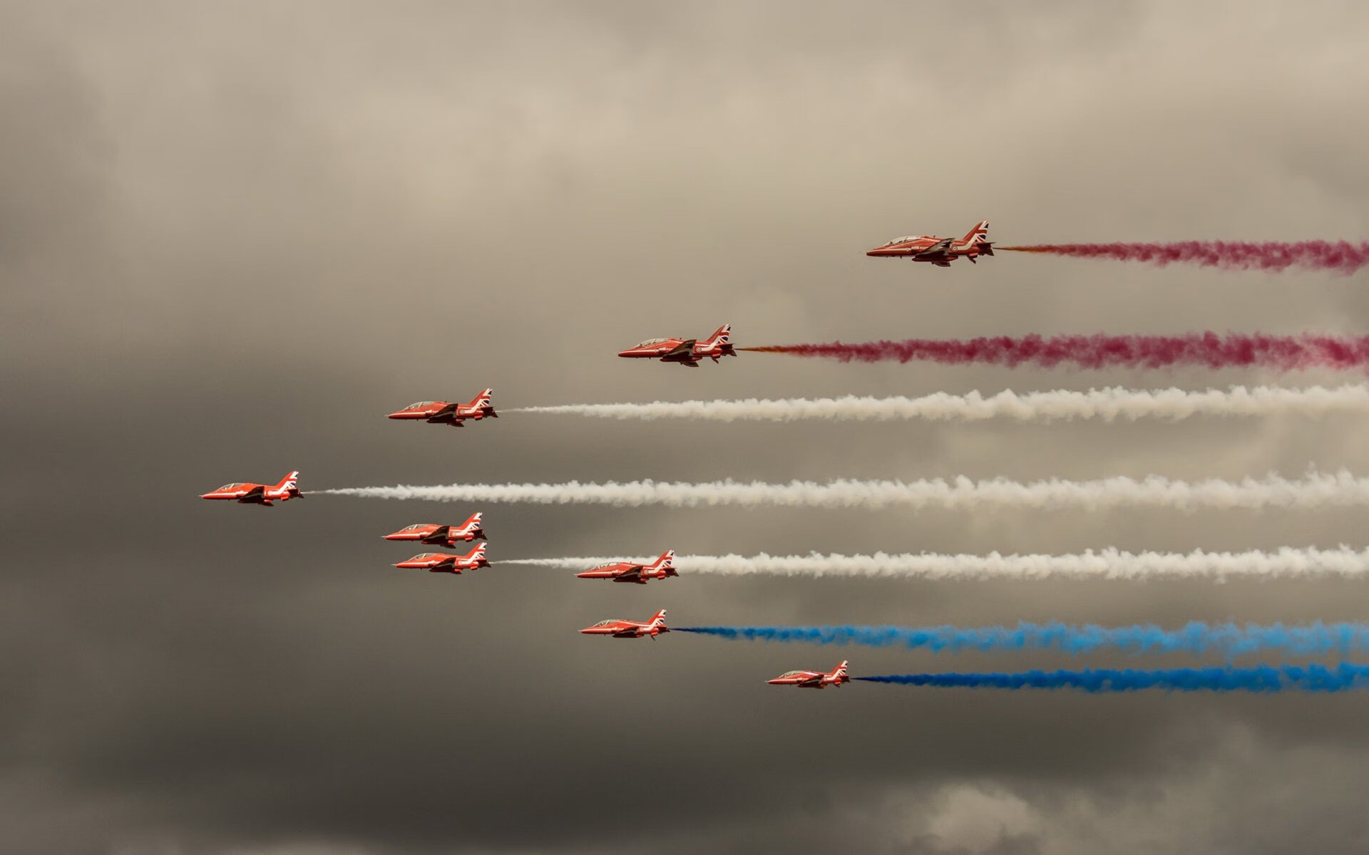 开云体育中国官网-职业联赛推动体能数据透明化保障球员权益，职业球员的体能